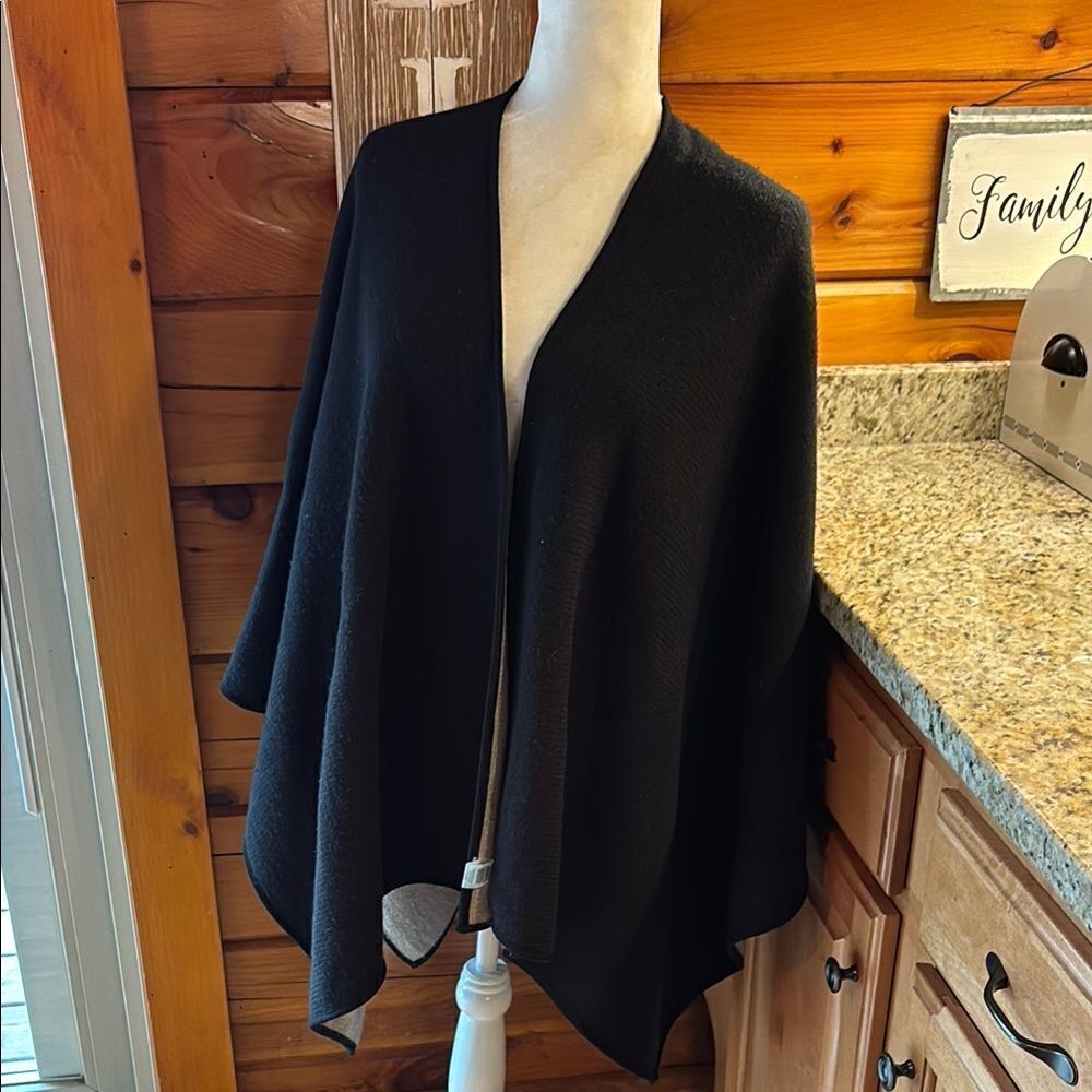 Calvin Klein Black Shrug with Chunky Knit and Open Front